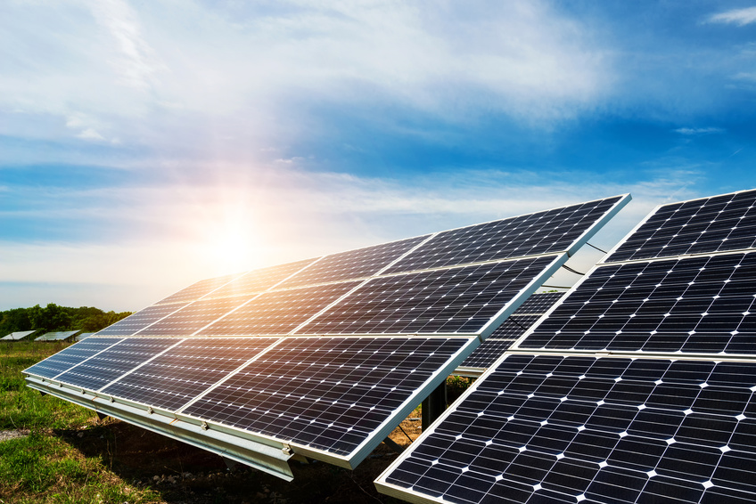 Photovoltaik auf dem Dach führt zu Bauabzugssteuer